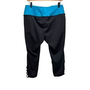 Torrid Black & Blue Cropped Leggings Activewear Size 2x